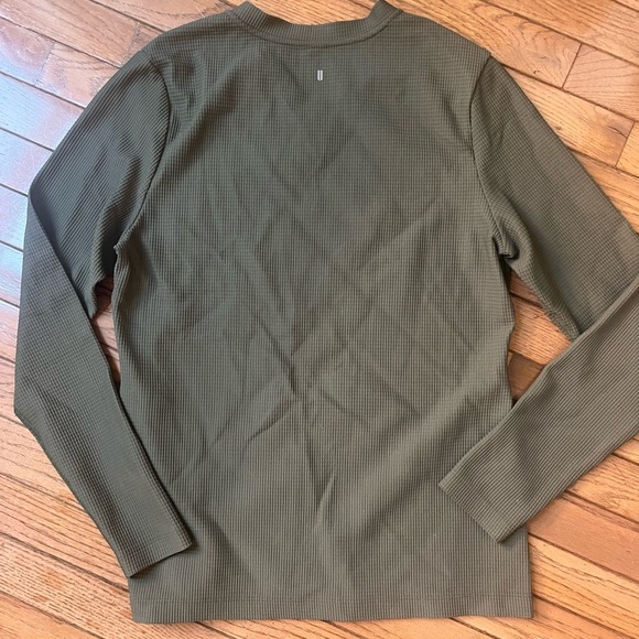 NOBULL Waffle Thermal V Neck Long Sleeve Medium - Picture 4 of 9